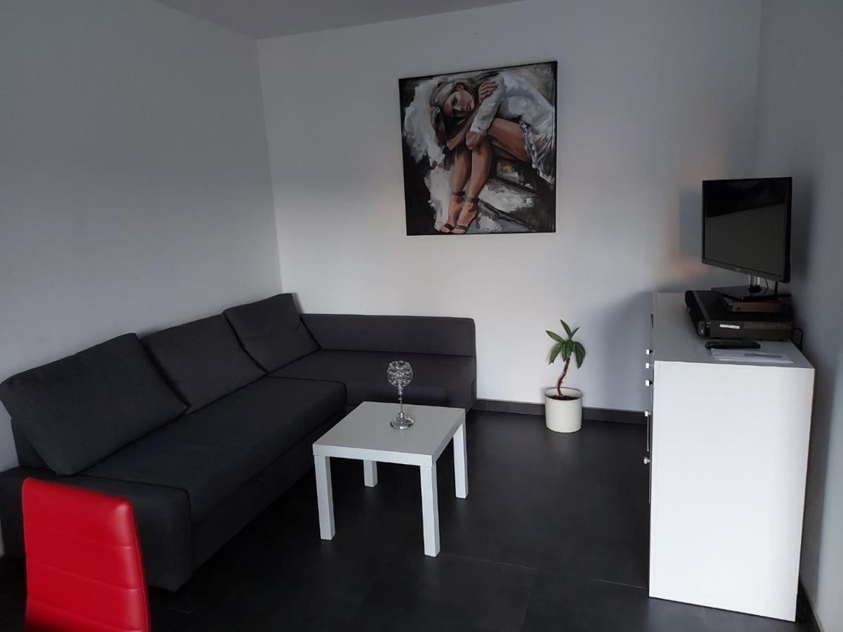 Several Different Rooms, Newly Furnished, In A New House In Vichten Exteriér fotografie